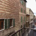 Deluxe Quattro Spade Apartmán Verona