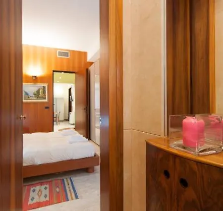 Deluxe Quattro Spade Apartamento *