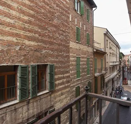 Apartament Deluxe Quattro Spade Apartment Verona